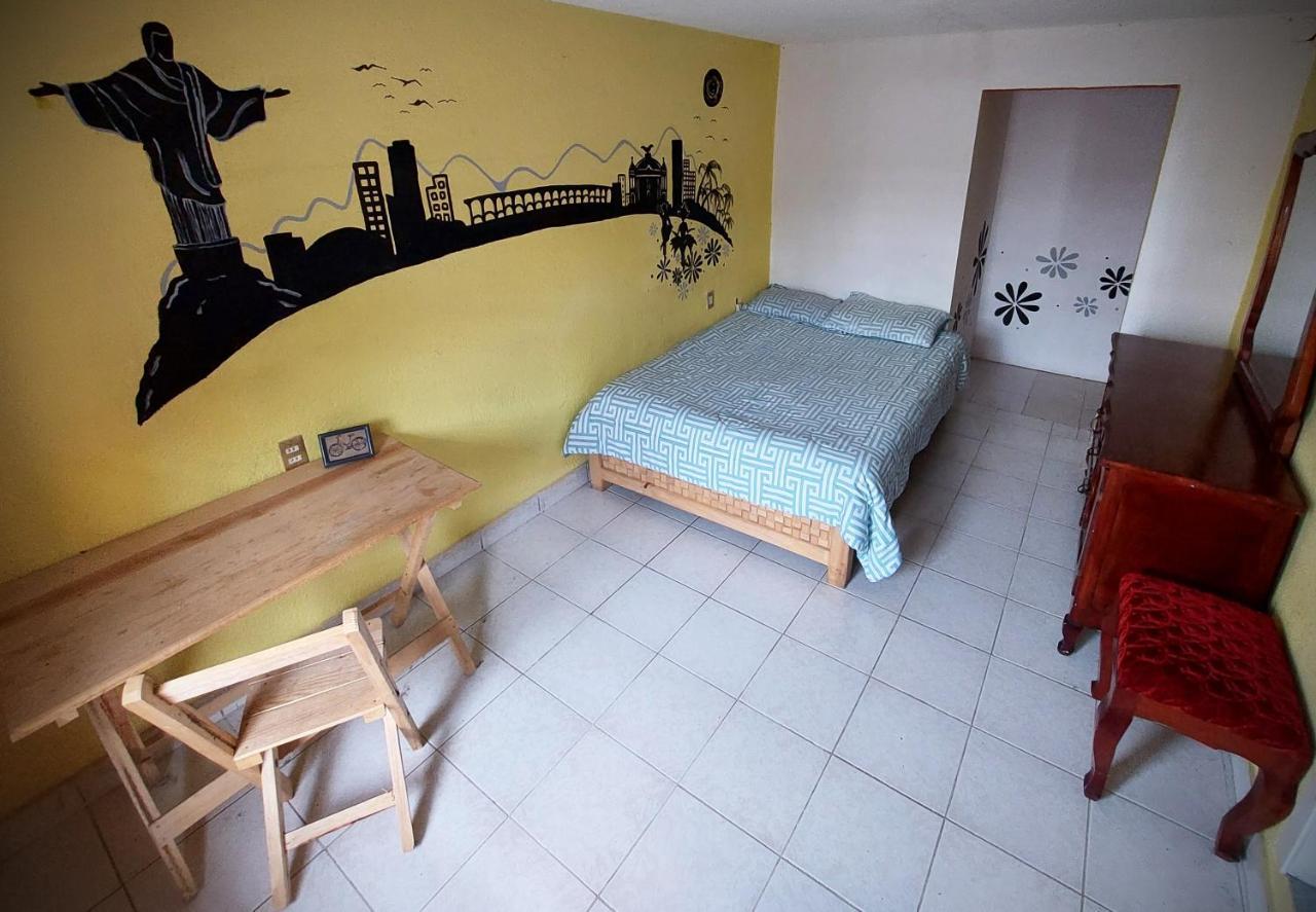 Casa Latina Hostel San Cristóbal de Las Casas エクステリア 写真