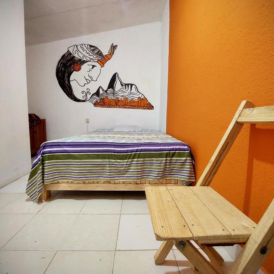 Casa Latina Hostel San Cristóbal de Las Casas エクステリア 写真